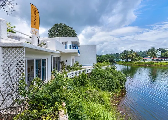 Saffronstays Kairos Athena, Karjat - Greek Style Pool Villa Near Camp Max